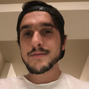 Meet your Posher, Evan